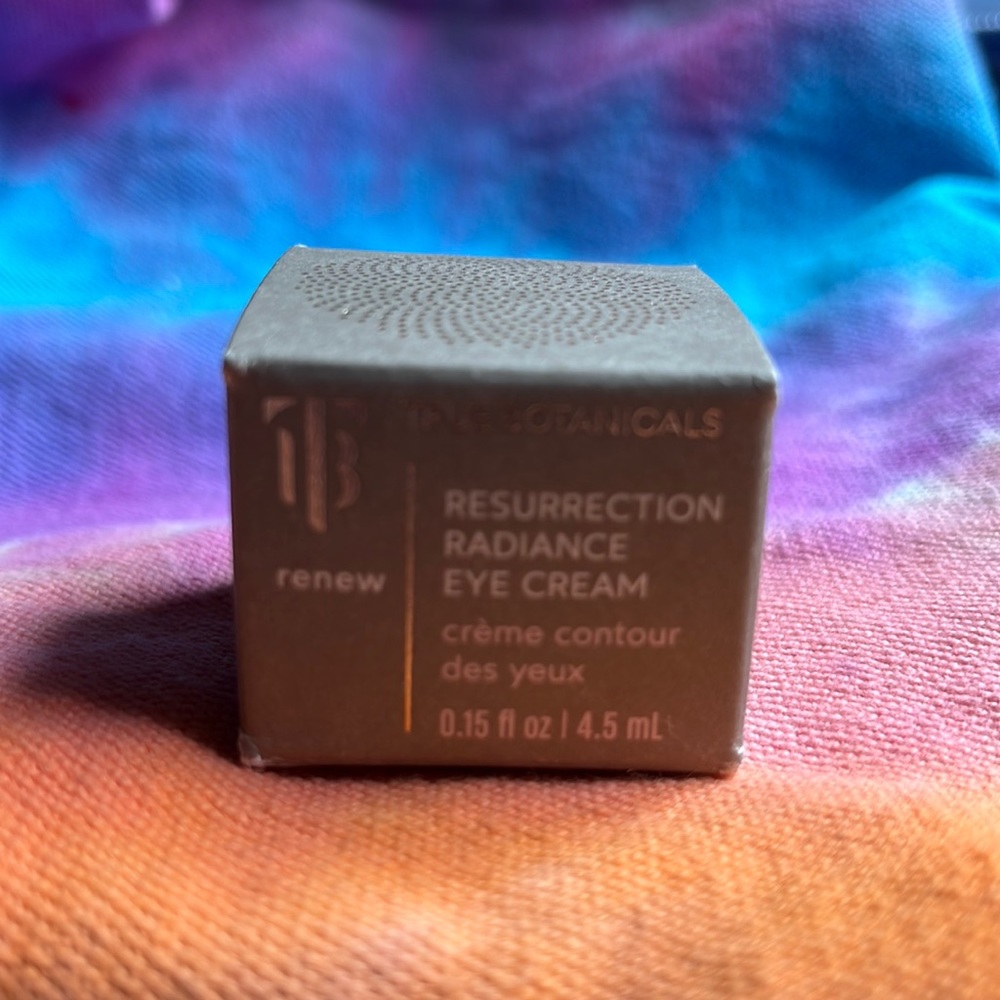 True Botanicals Resurrection Radiance Eye Cream